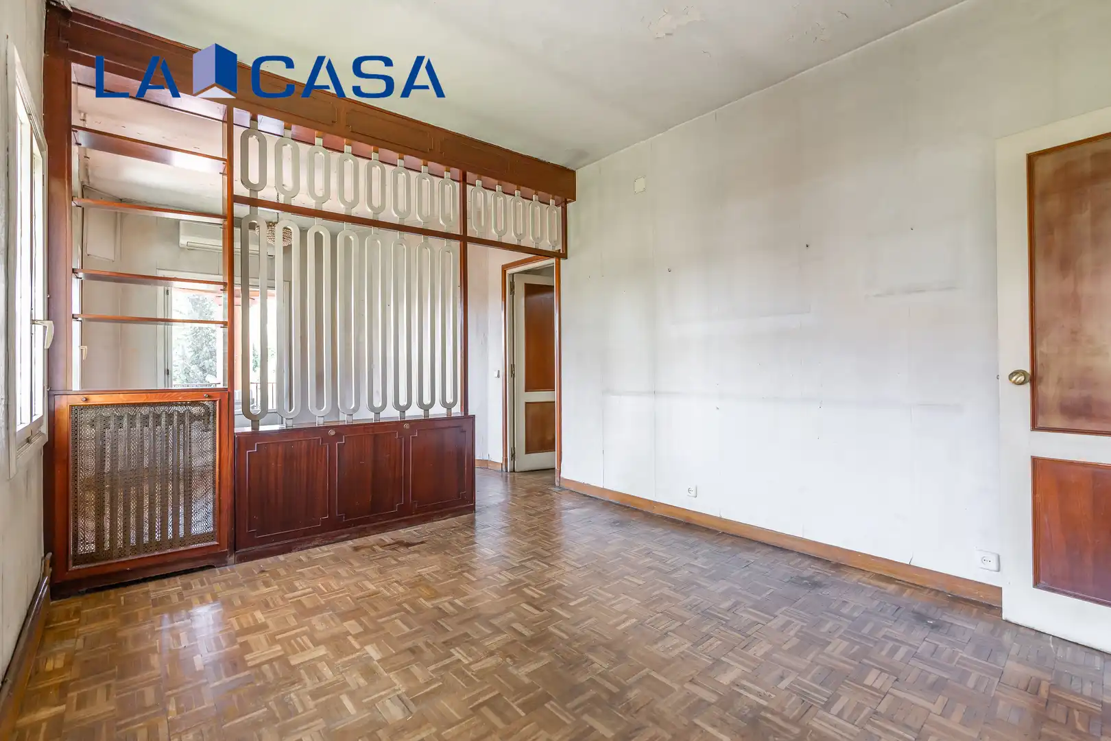 Piso en venta en Madrid con Calefacción, Terraza y Trastero