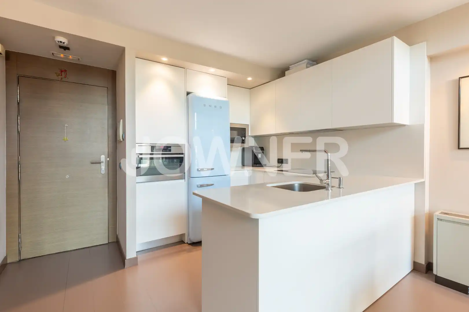 Kitchen of Flat for rent in Madrid  with Air Conditioner and Furnished
