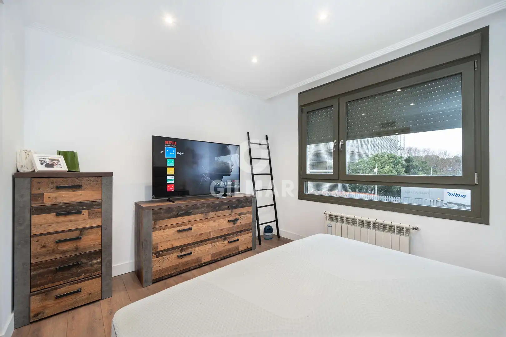 Bedroom of Flat for sale in Madrid  with Heating, Private garden and Storage room