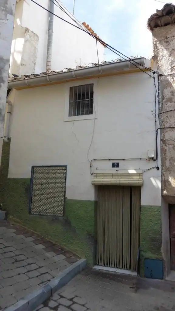 Vista exterior de Casa adosada en venta en Cehegín