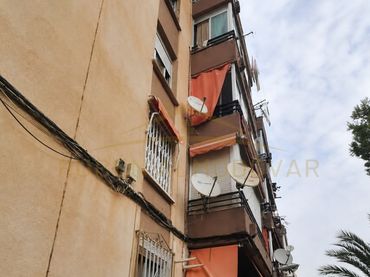 Maison à vendre à Calle Benimantell 8