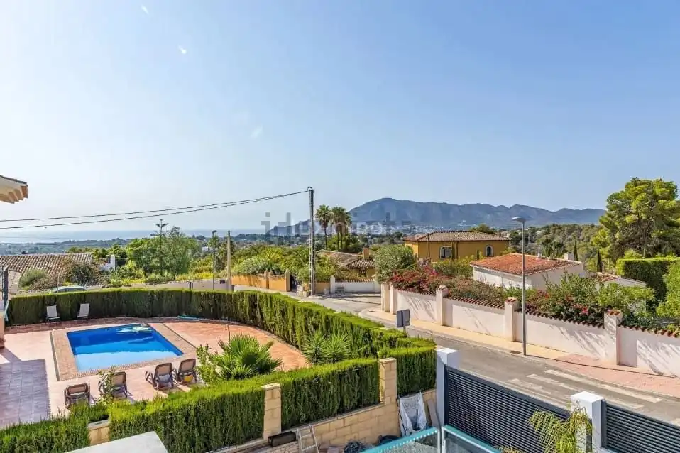 Casa amb piscina en venda a El Tossal - Bello Horizonte, imagen 26