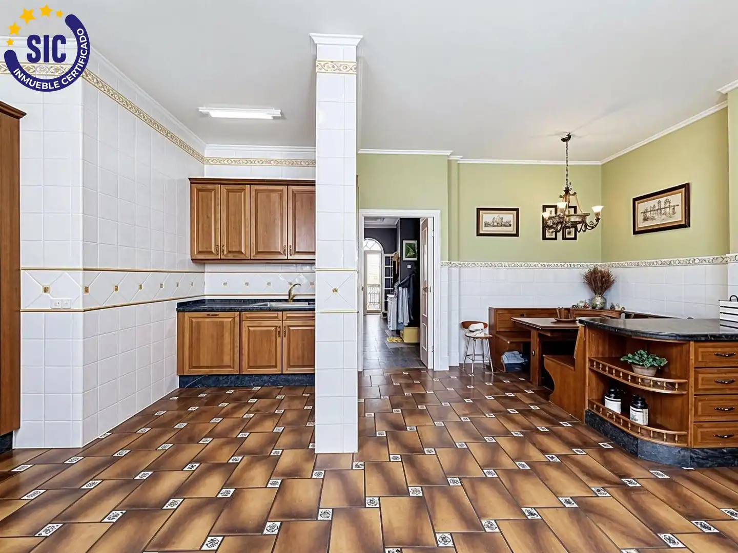 Cocina de Casa o chalet en venta en Valencia con Aire acondicionado, Calefacción y Parquet