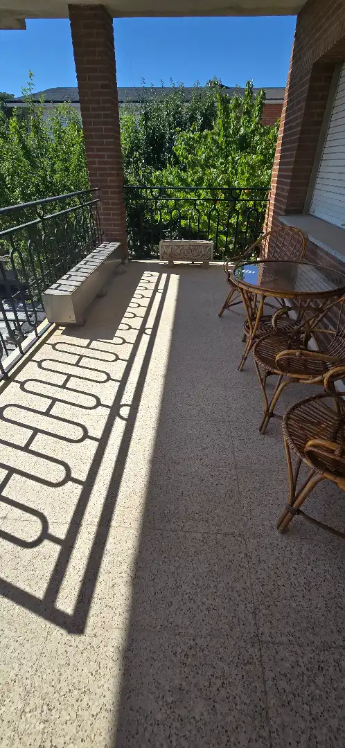 Terrassa de Casa o xalet en venda en Villacastín amb Calefacció, Jardí privat i Balcó