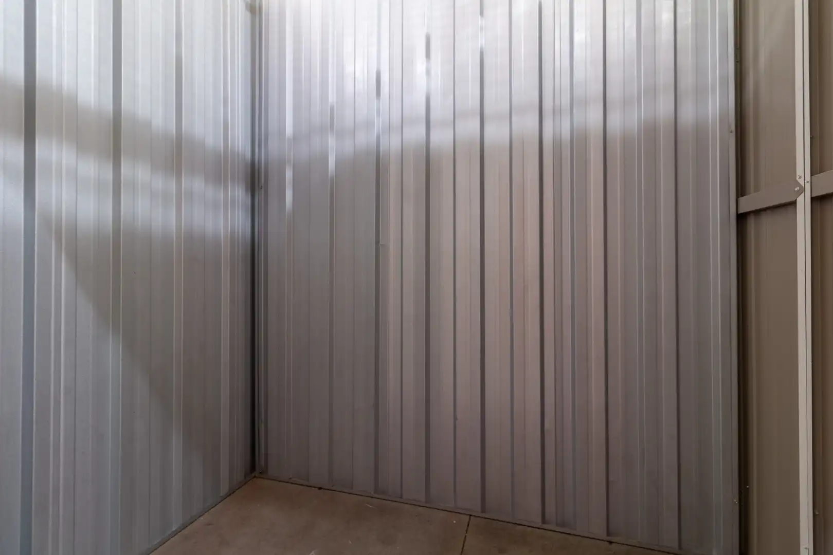 Storage room for rent in Barcelona  with Alarm