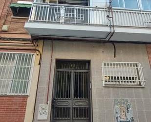 Exterior view of Flat for sale in  Madrid Capital  with Air Conditioner and Terrace