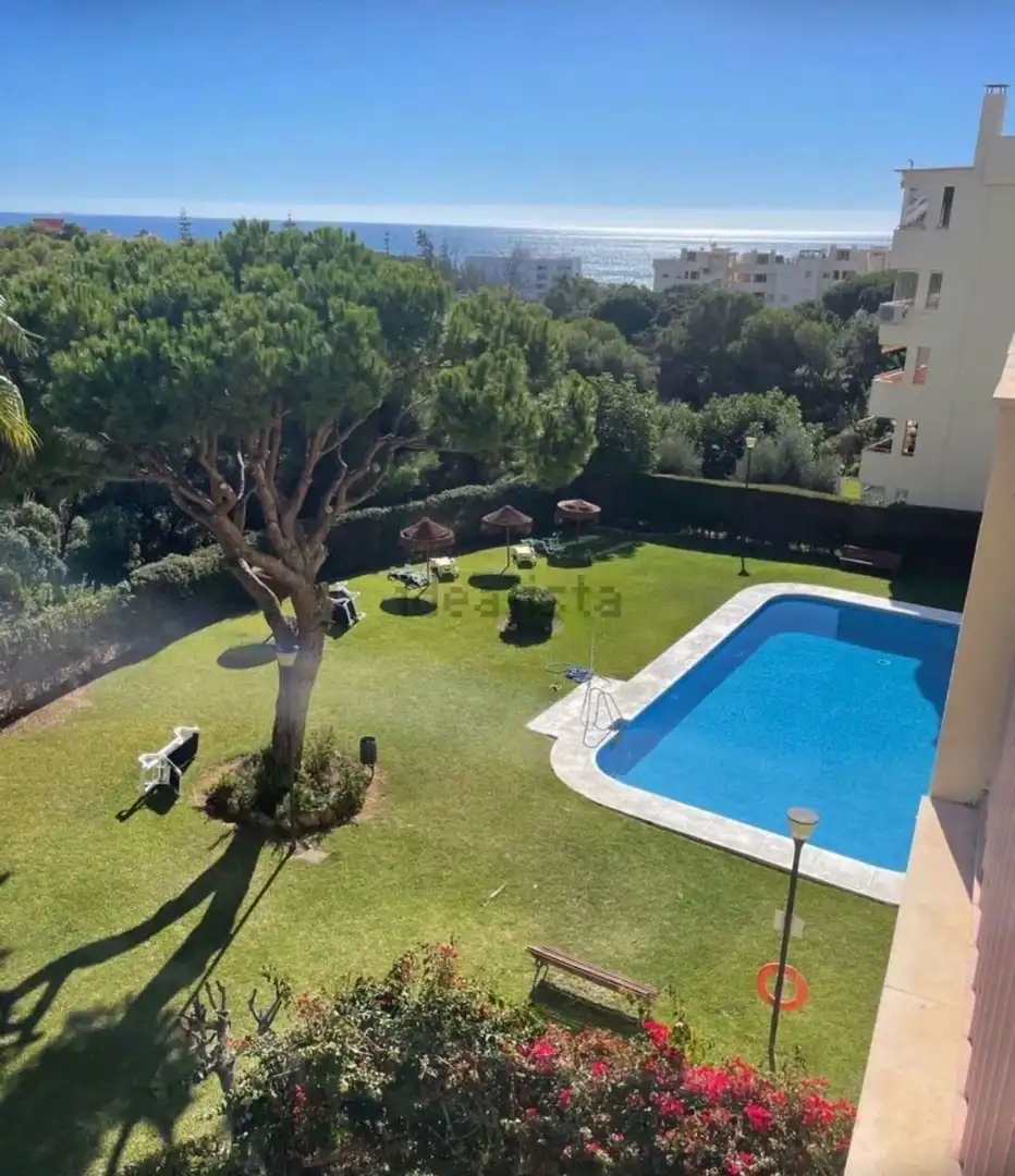 Piscina de Pis de lloguer en Mijas amb Aire condicionat, Calefacció i Es permeten mascotes