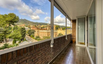 Exterior view of Flat for sale in  Barcelona Capital  with Terrace