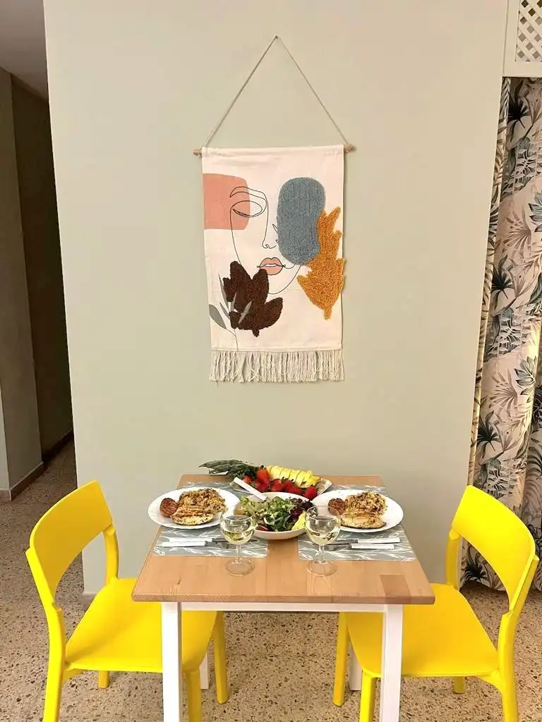 Comedor de Apartamento en venta en Salou con Aire acondicionado, Amueblado y Balcón
