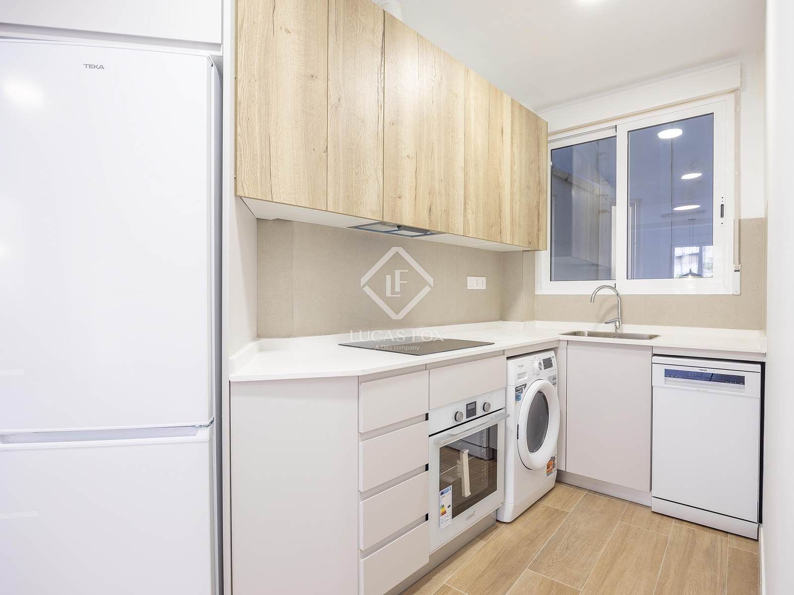 Cuina de Pis de lloguer en  Valencia Capital amb Aire condicionat