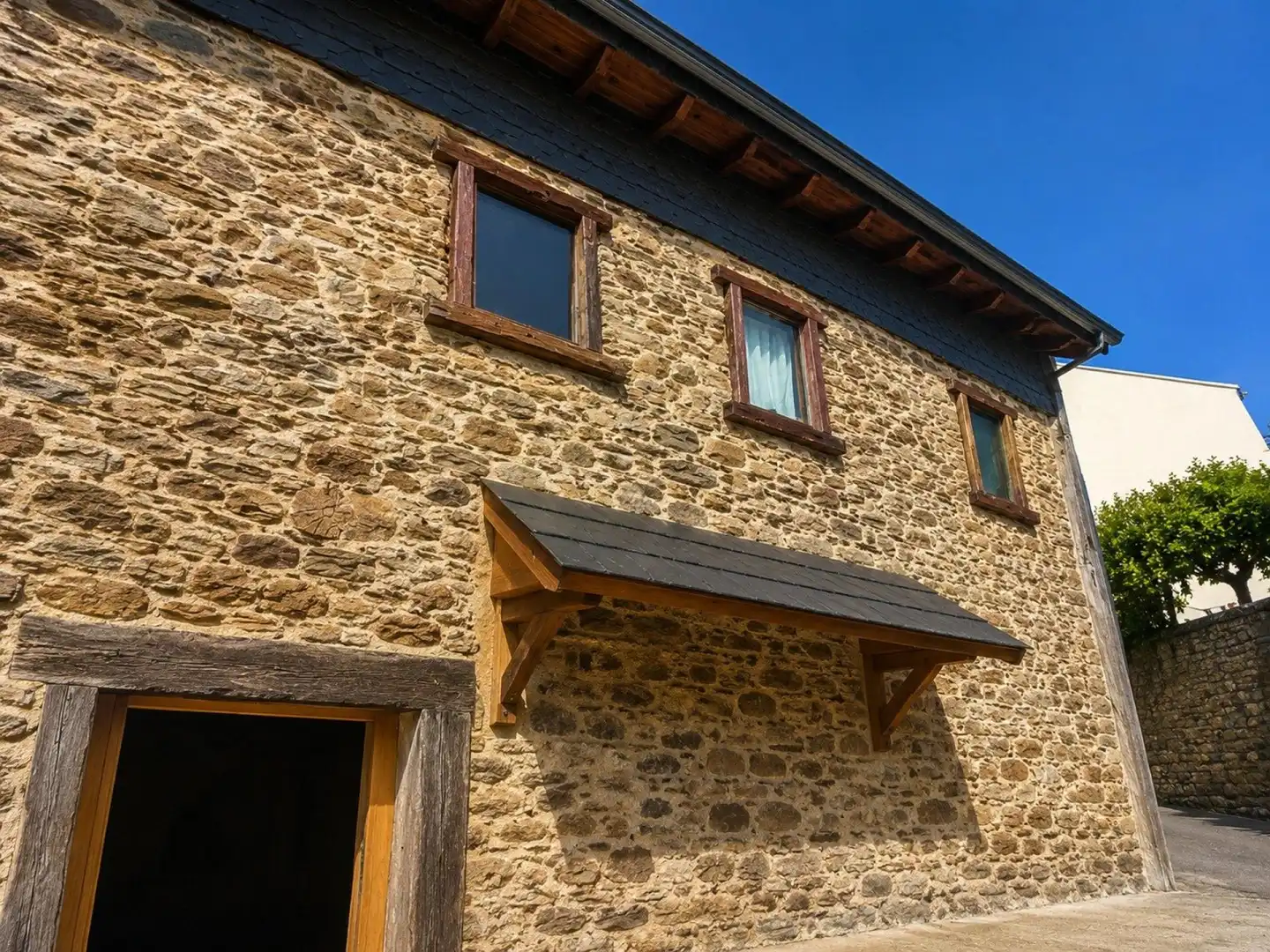 Casa adosada en venta en Toreno
