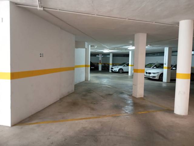 Garaje en Alquiler en Carrer Terenci Miñana Xiquet de Simat, 4 en Simat de la Valldigna