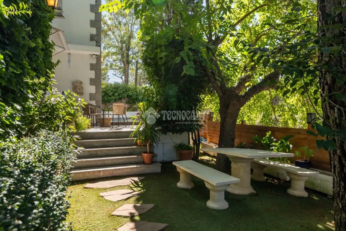 Semi-detached house for sale in Colonia, imagen 2