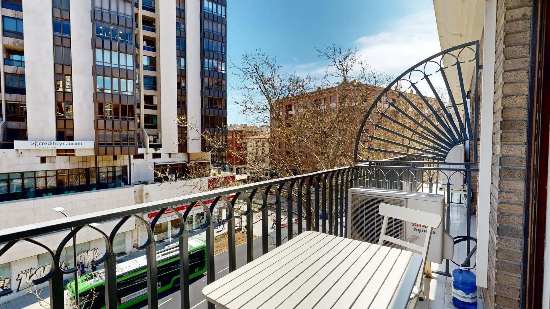 Flat with terrace for sale in Avenida CESAR AUGUSTO 23, imagen 10