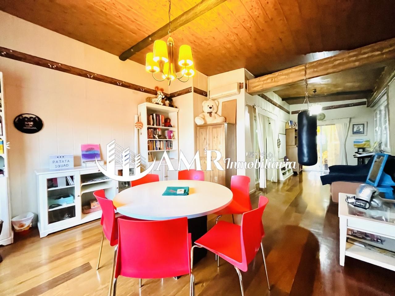 Comedor de Ático en venta en Parla con Aire acondicionado, Calefacción y Jardín privado