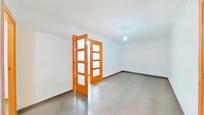 Flat for sale in Sabadell  with Oven