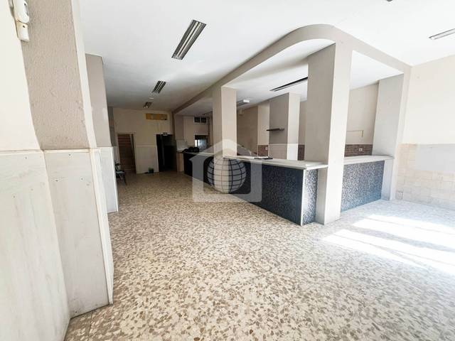 Local comercial en Venta en Calle Jerez Perchet en Barrio de Ciudad Jardín