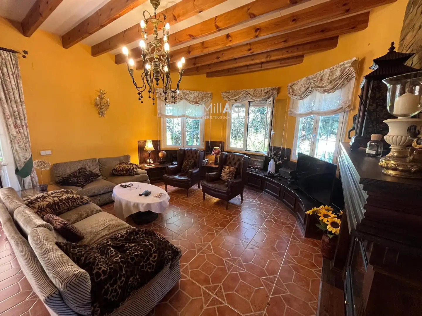Living room of Houses for sale in El Espinar  with Heating, Private garden and Terrace