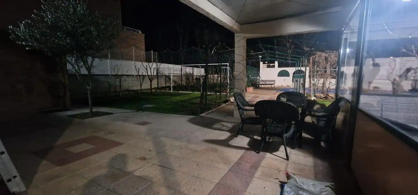 Terrassa de Casa o xalet en venda en Cadrete amb Aire condicionat, Calefacció i Jardí privat
