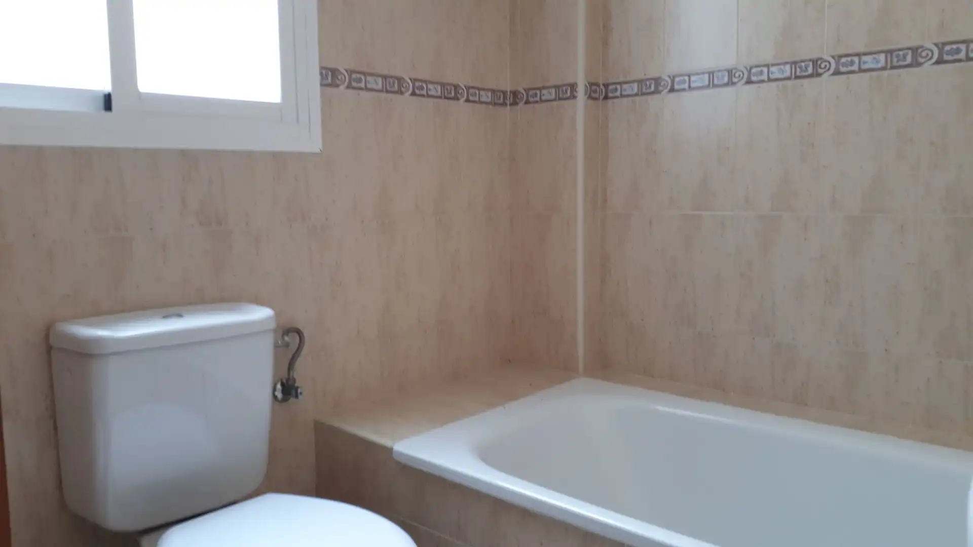 Piso en venta en Coria del Río