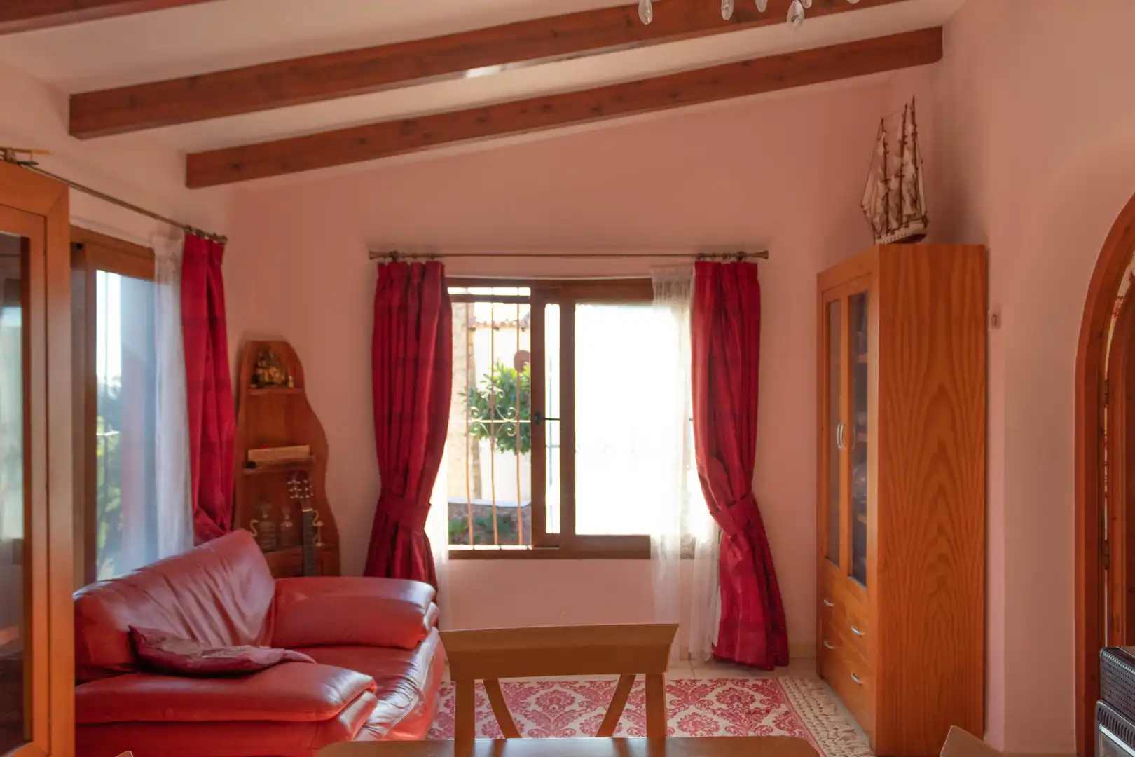 Living room of Houses for sale in Benitachell / El Poble Nou de Benitatxell  with Air Conditioner, Heating and Private garden