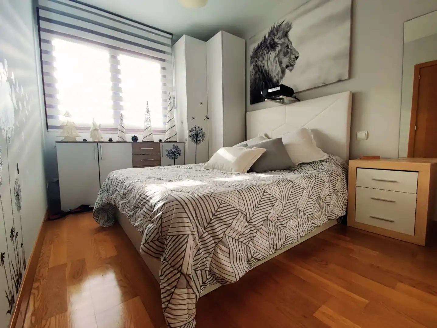Bedroom of Flat for sale in Madrid  with Air Conditioner, Heating and Terrace