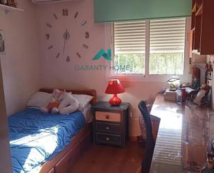 Bedroom of Flat to rent in  Sevilla Capital  with Air Conditioner, Heating and Terrace