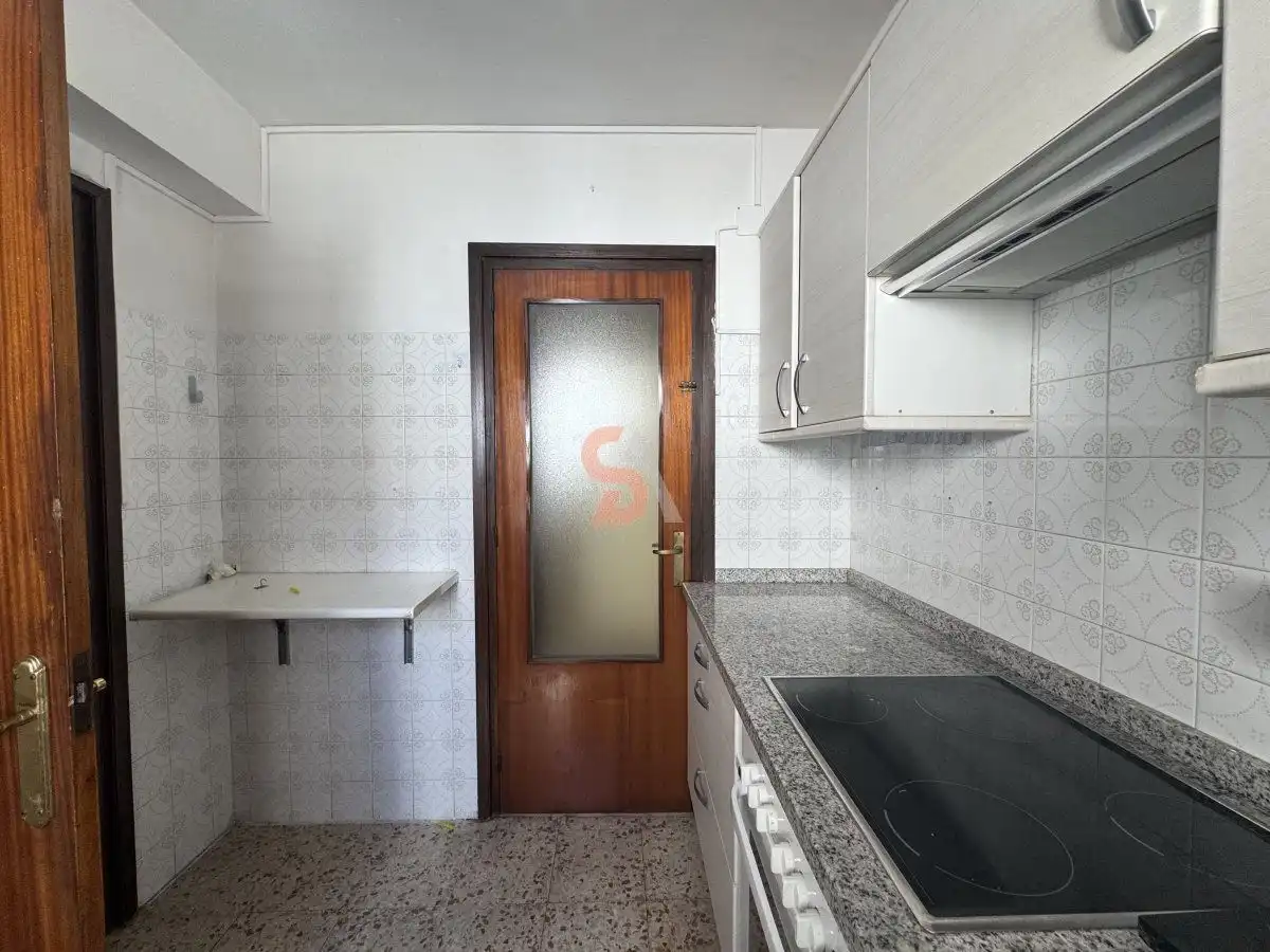 Cocina de Piso de alquiler en Valladolid con Calefacción