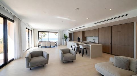 Photo 5 of Flat for sale in Los Pacos, Fuengirola