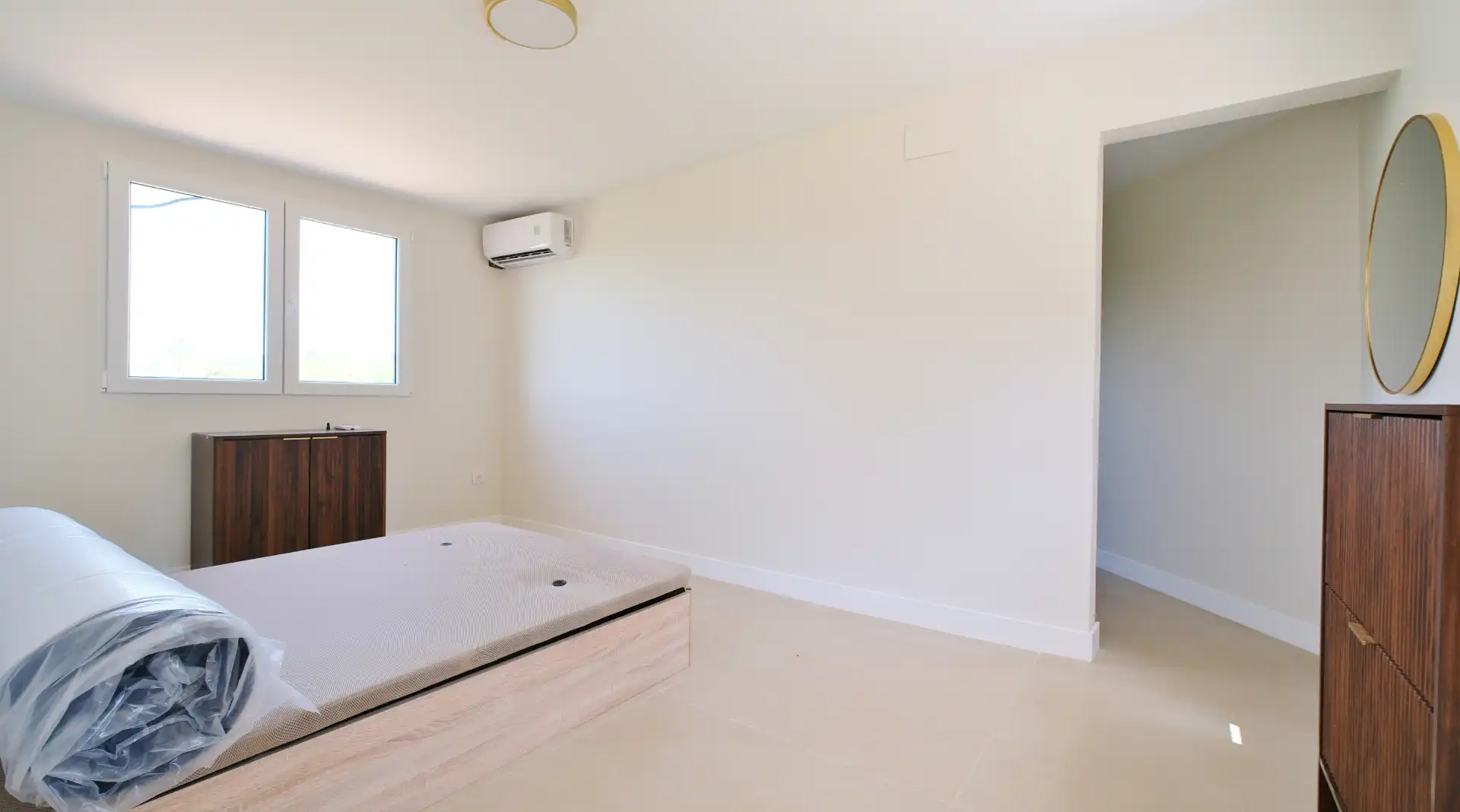 Habitación de Casa o chalet de alquiler en Sagunto / Sagunt con Aire acondicionado, Calefacción y Jardín privado