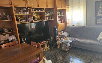 Sala d'estar de Pis en venda en  Teruel Capital amb Calefacció, Moblat i Balcó