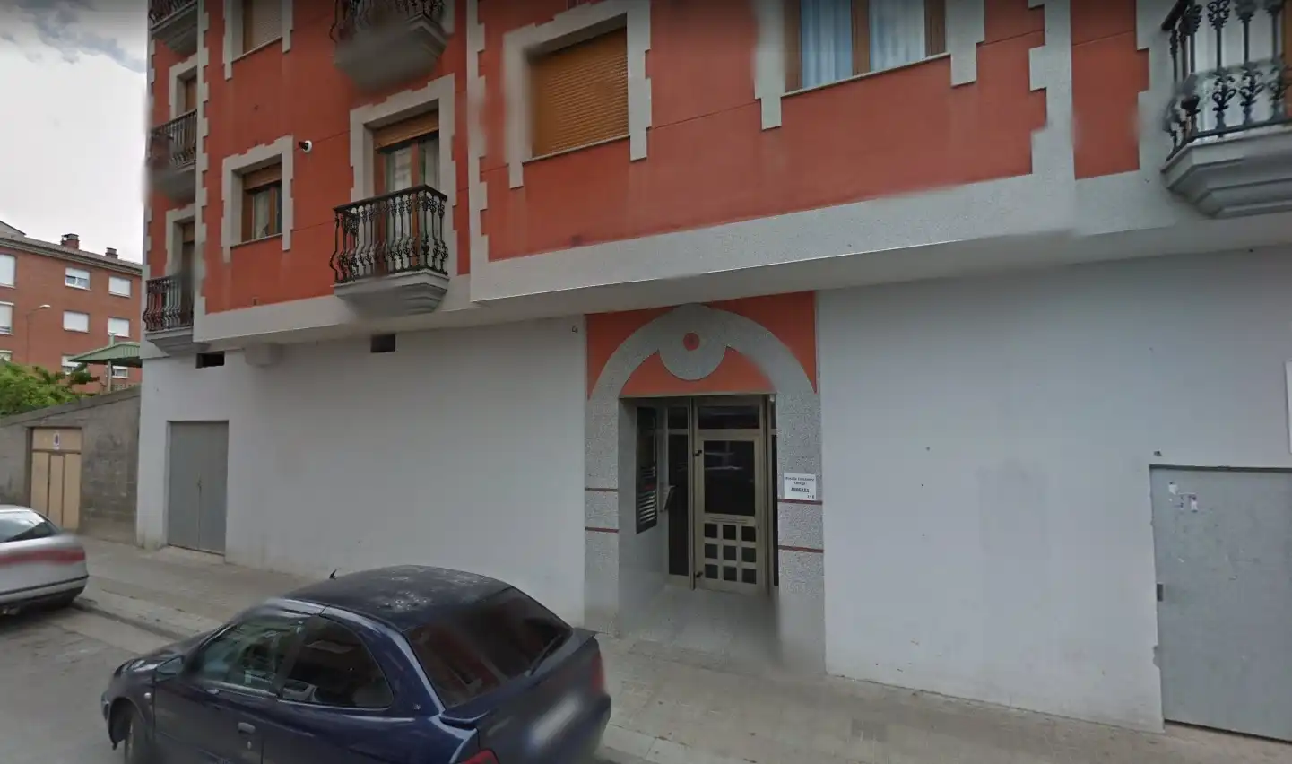 Local comercial en venda a QUEVEDO, imagen 2