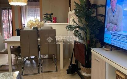 Dining room of Flat for sale in  Sevilla Capital  with Air Conditioner