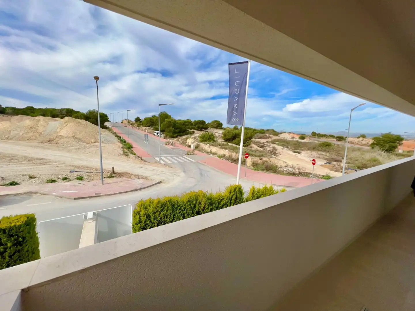 Vista exterior de Casa o chalet de alquiler en Torrevieja con Aire acondicionado, Calefacción y Terraza