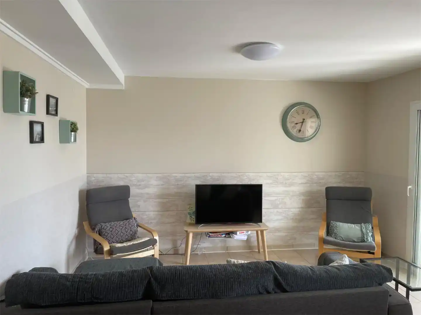 Living room of Flat for rent in Oliva  with Air Conditioner, Swimming Pool and Furnished