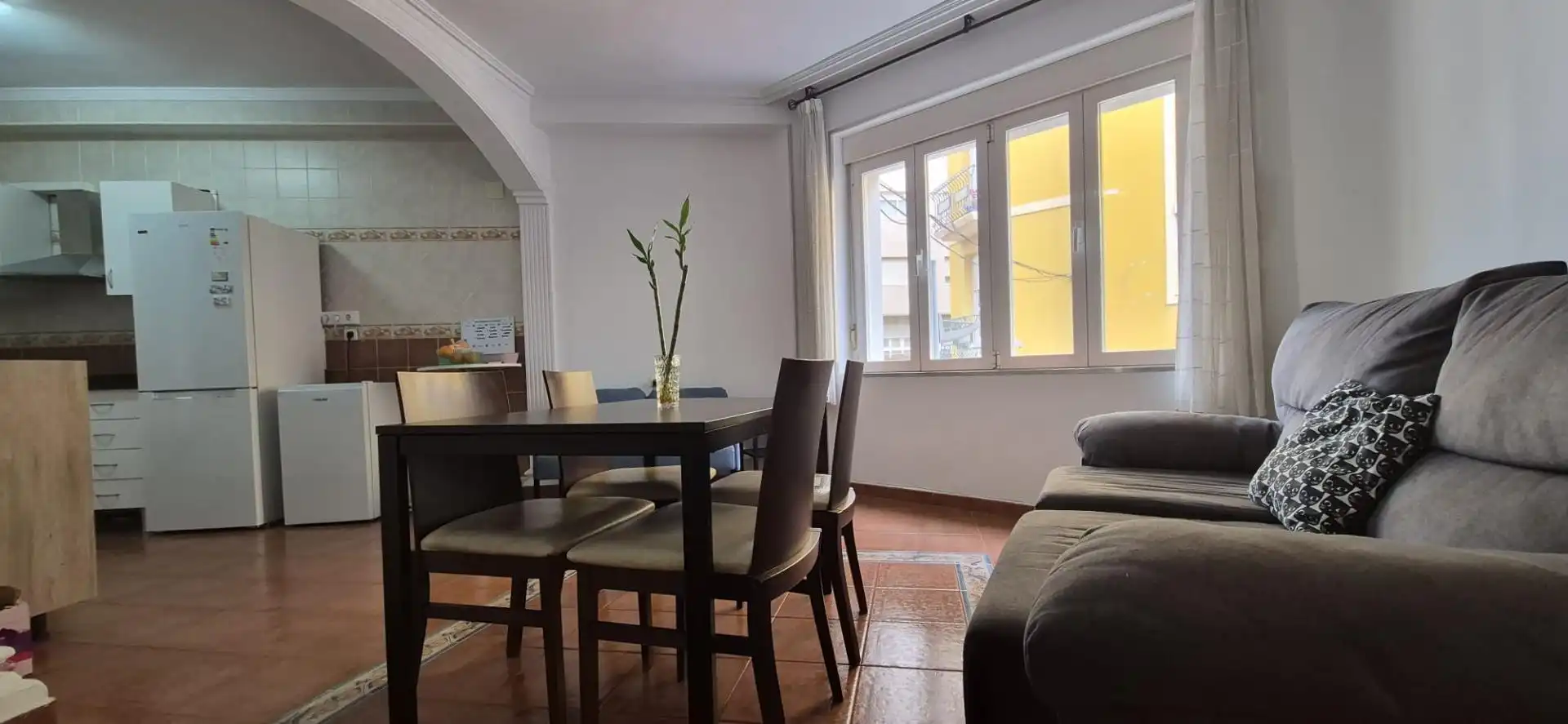 Comedor de Edificio en venta en Almería