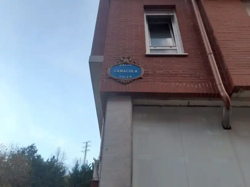 Vista exterior de Garaje en venta en Bilbao 