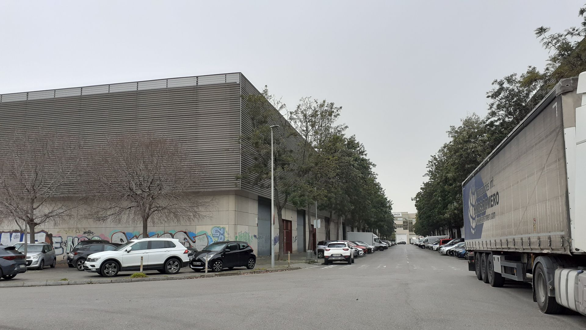 Nau industrial en venda a Granvia LH