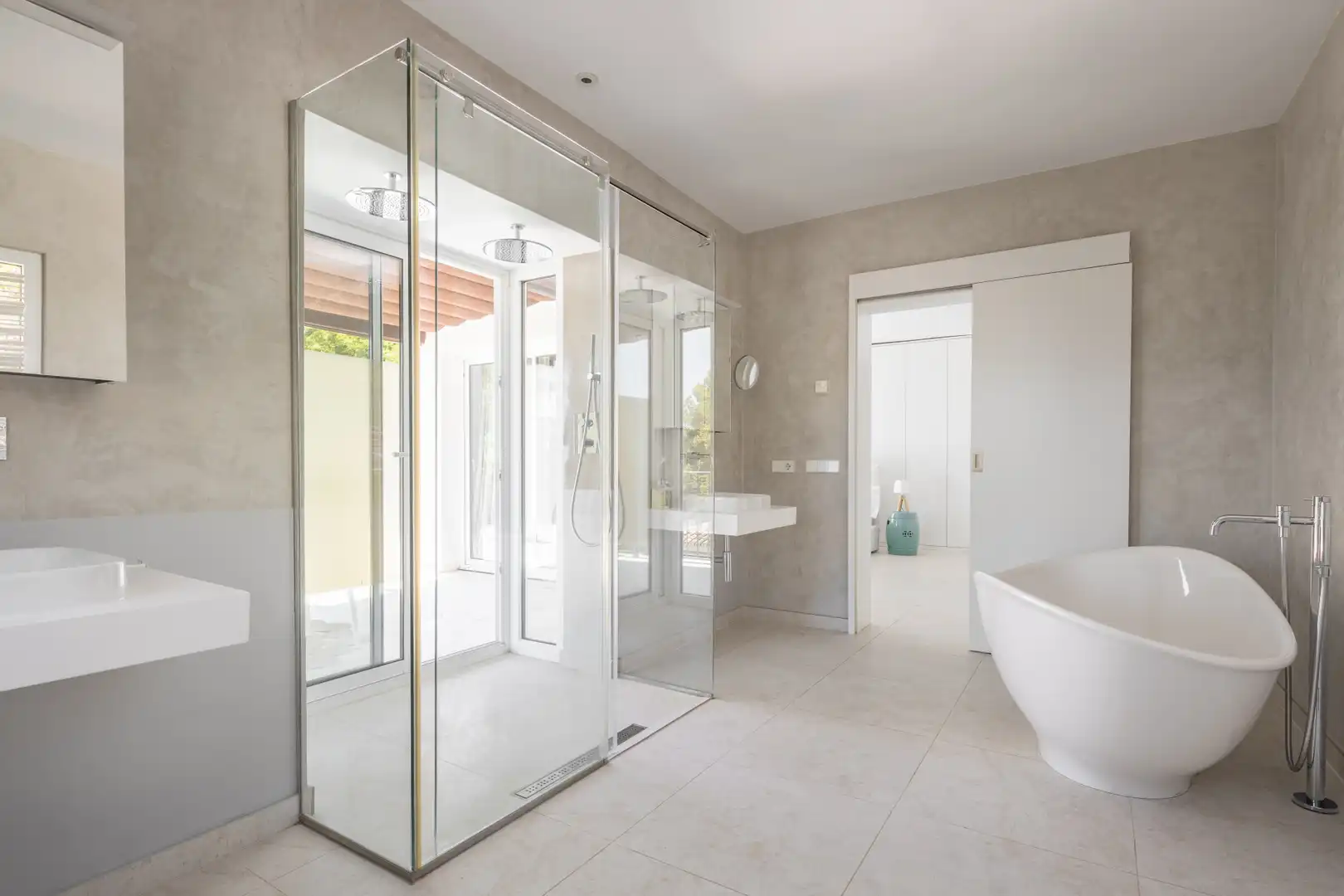 Bany de Casa o xalet de lloguer en Marbella amb Aire condicionat, Jardí privat i Terrassa