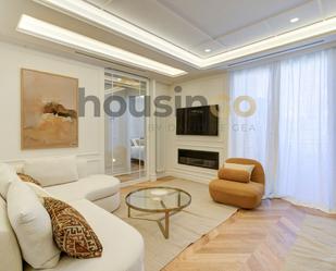 Living room of Flat to rent in  Madrid Capital  with Air Conditioner, Heating and Terrace