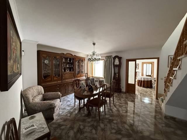 Casa-chalet en Venta en Calle De Can Valella en Centro