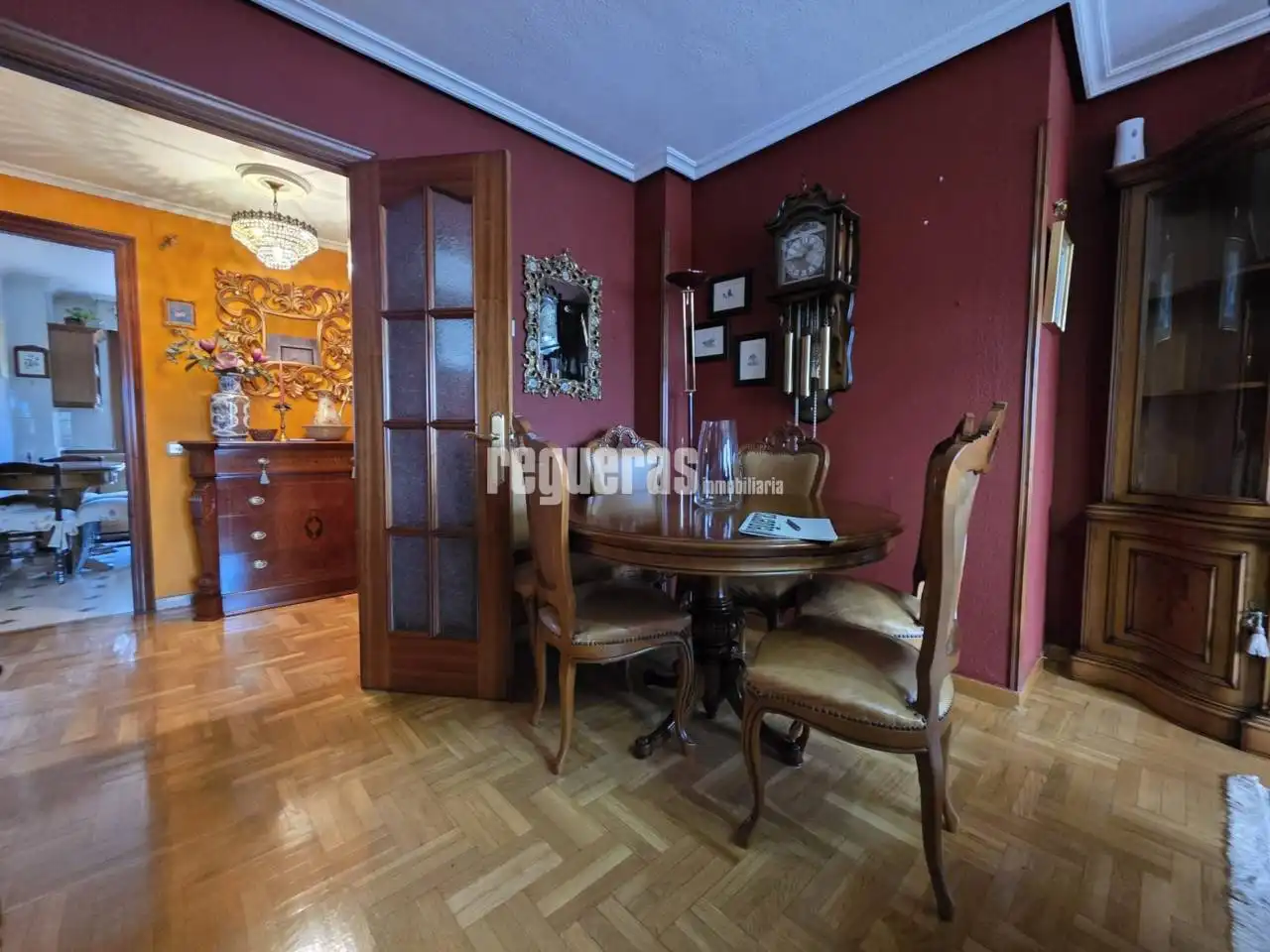 Esszimmer von Wohnung zur Miete in Centro