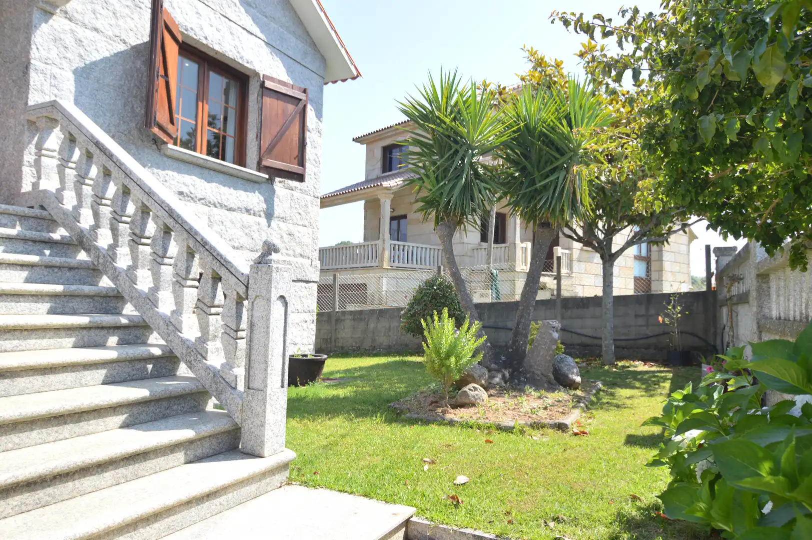 Garden of Houses for sale in Sanxenxo  with Heating, Private garden and Terrace