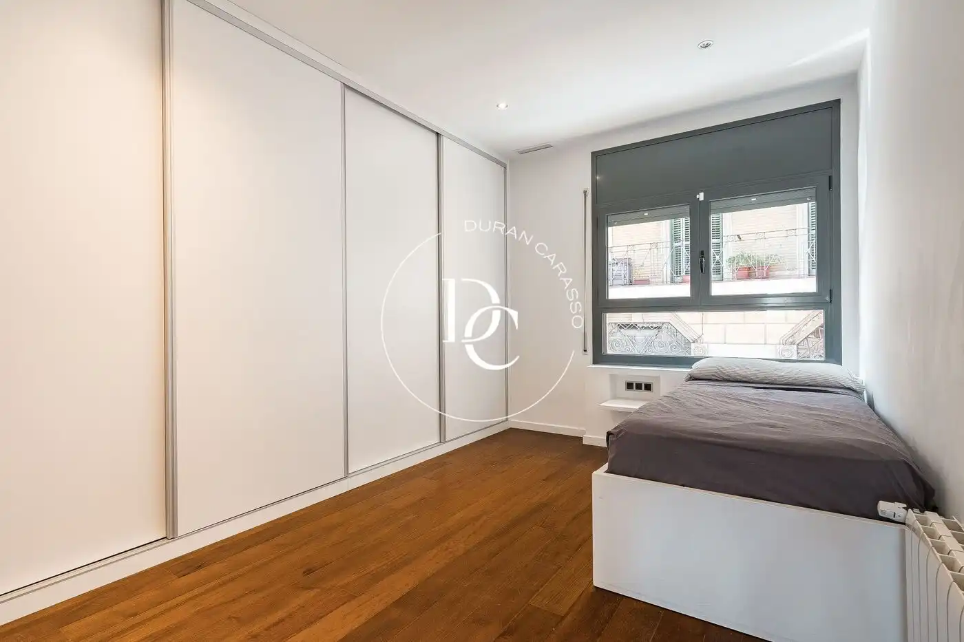 Dormitori de Casa o xalet de lloguer en Barcelona amb Aire condicionat, Calefacció i Jardí privat