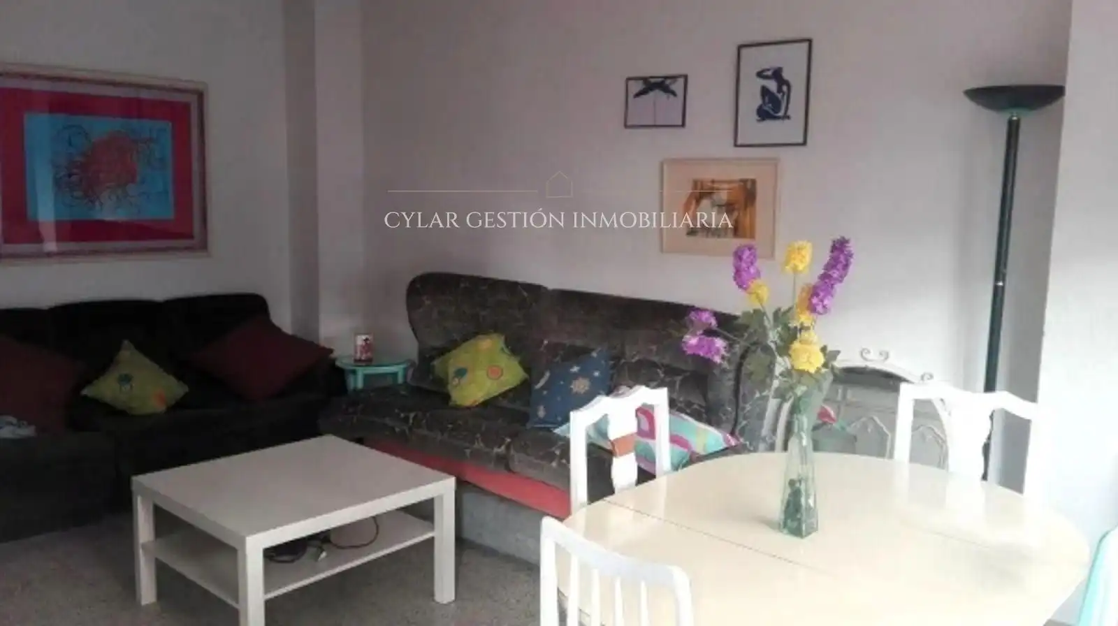 Living room of Flat for rent in Salamanca  with Heating, Terrace and Furnished