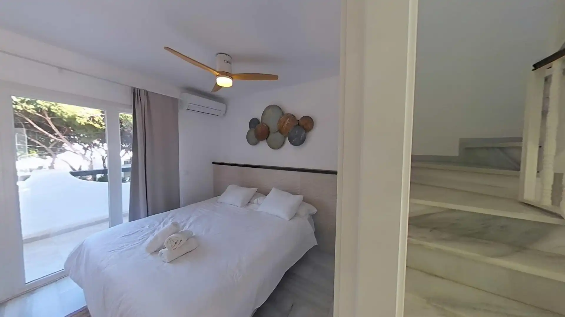 Semi-detached house with pool for sale in Calahonda, imagen 33