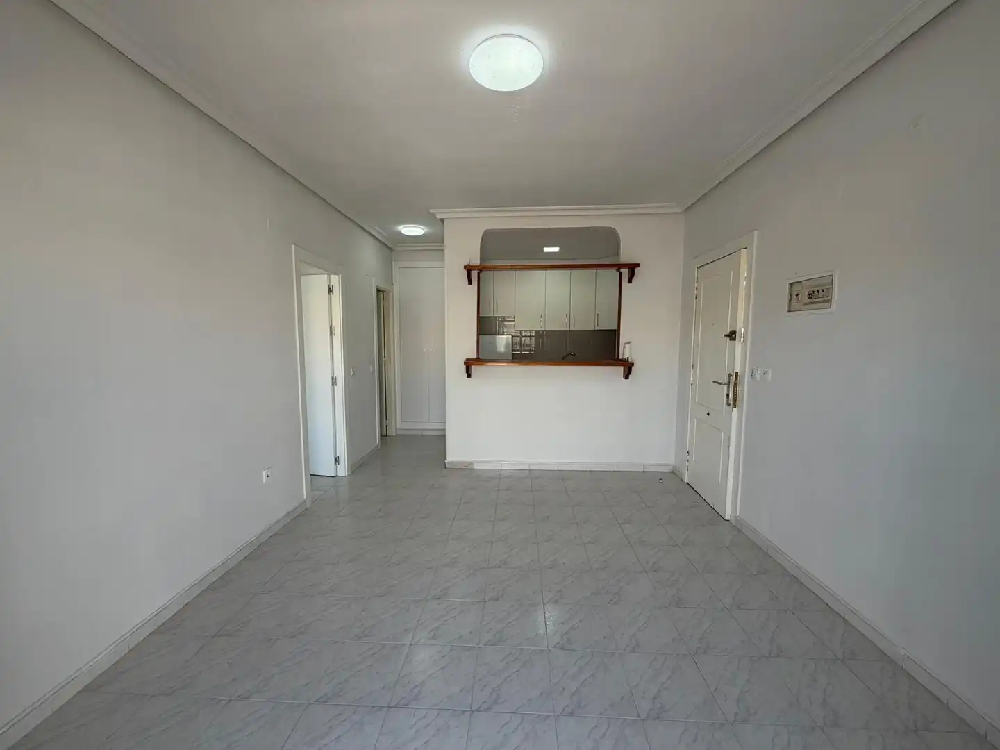 Flat for sale in Torrevieja  with Air Conditioner, Terrace and Community pool