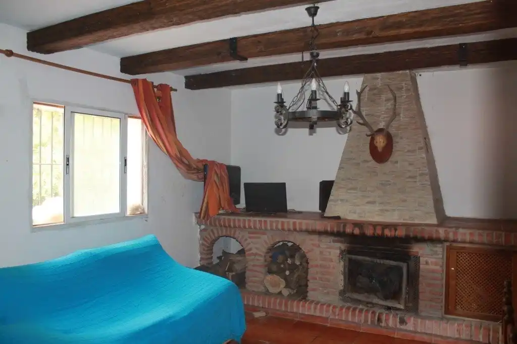 Sala d'estar de Casa o xalet en venda en San Martín del Tesorillo amb Calefacció, Jardí privat i Terrassa
