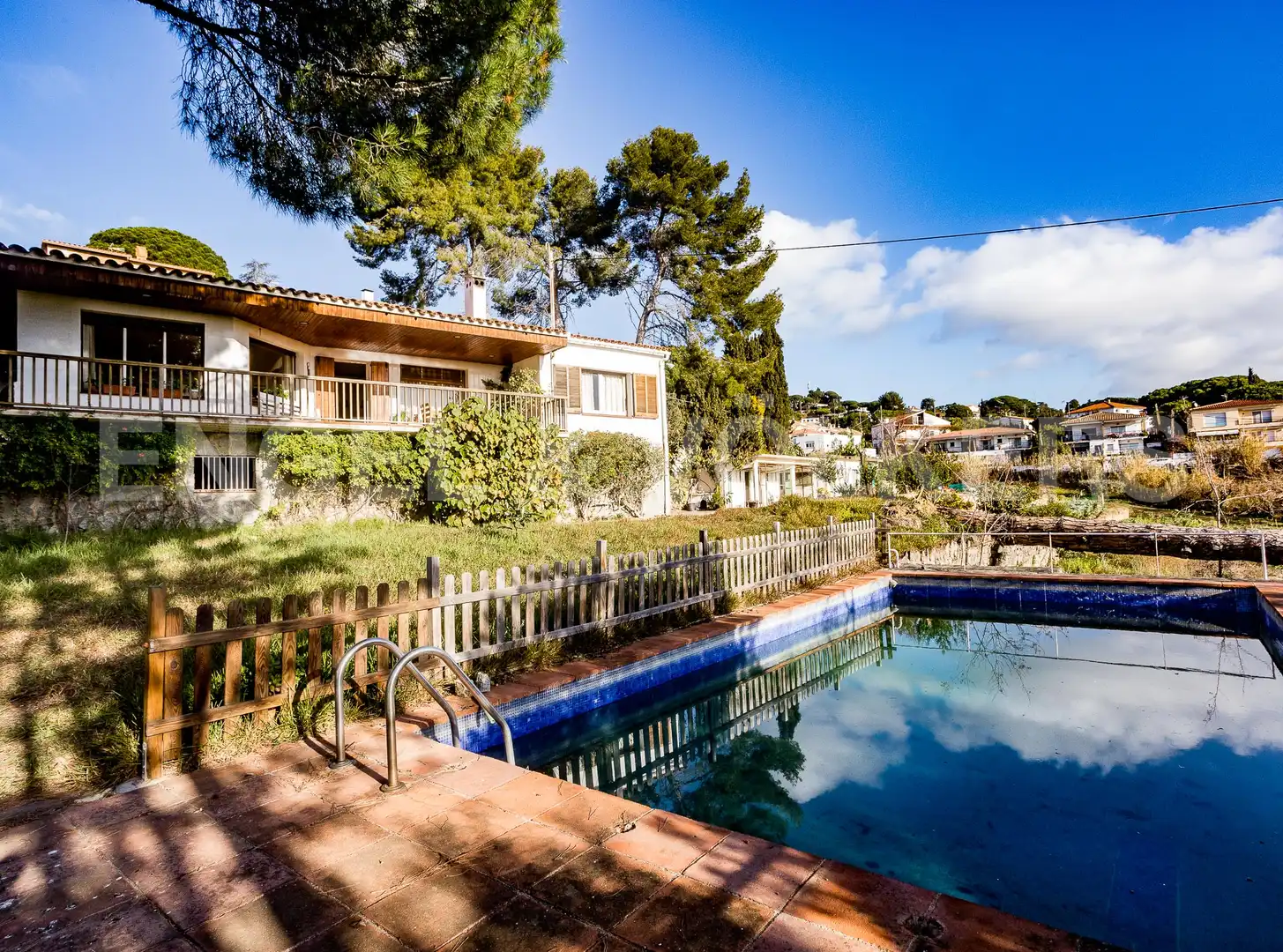 Casa amb terrassa en venda a Premià de Dalt