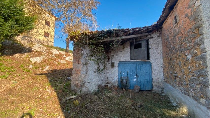 Country house for sale in Llanes  with Private garden